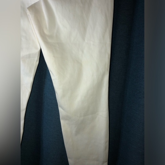 “No Boundaries” White Stretch Jeggings Leggings (Size M 8-10) - Picture 13 of 14